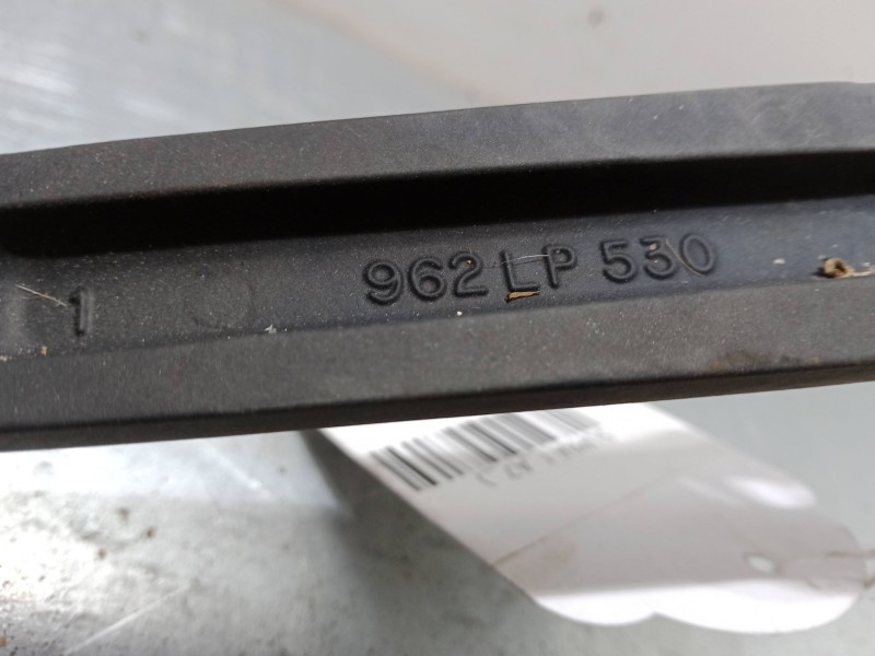 Recambio de brazo limpia delantero derecho para toyota supra (_a7_) 3.0 24v (ma70_, ma70) referencia OEM IAM   