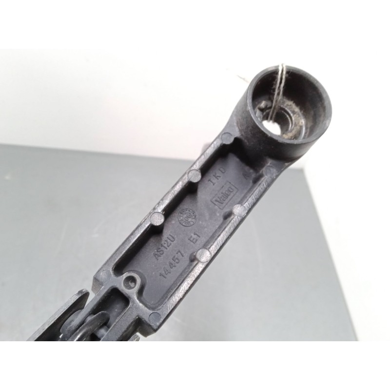 Recambio de brazo limpia delantero derecho para citroën c4 picasso i monospace (ud_) 1.8 i 16v referencia OEM IAM   