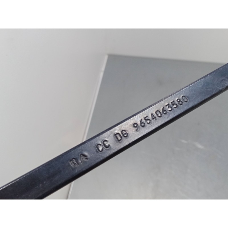 Recambio de brazo limpia delantero izquierdo para citroën c4 picasso i monospace (ud_) 1.8 i 16v referencia OEM IAM   