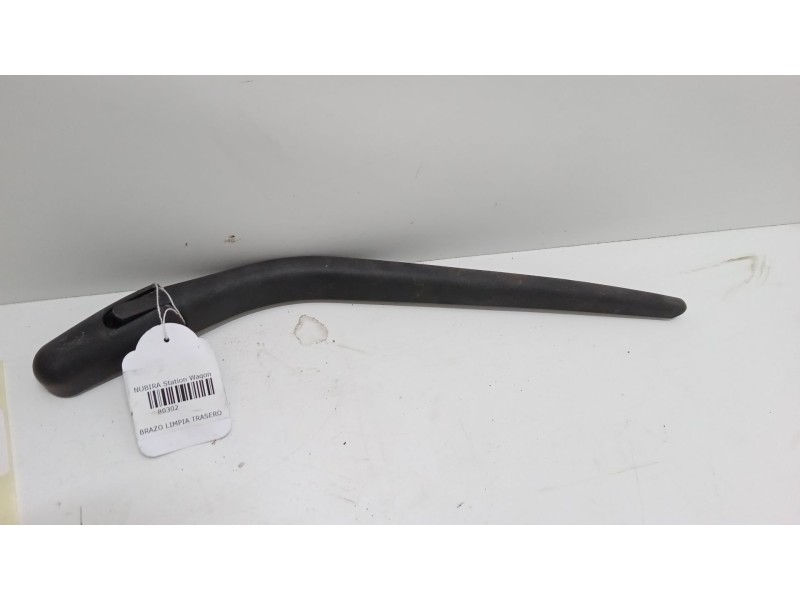Recambio de brazo limpia trasero para chevrolet nubira station wagon 1.8 referencia OEM IAM   