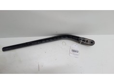 Recambio de brazo limpia trasero para chevrolet nubira station wagon 1.8 referencia OEM IAM    2