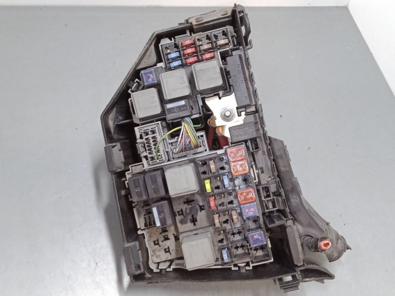 Recambio de caja reles / fusibles para ford mondeo iv (ba7) 1.8 tdci referencia OEM IAM   