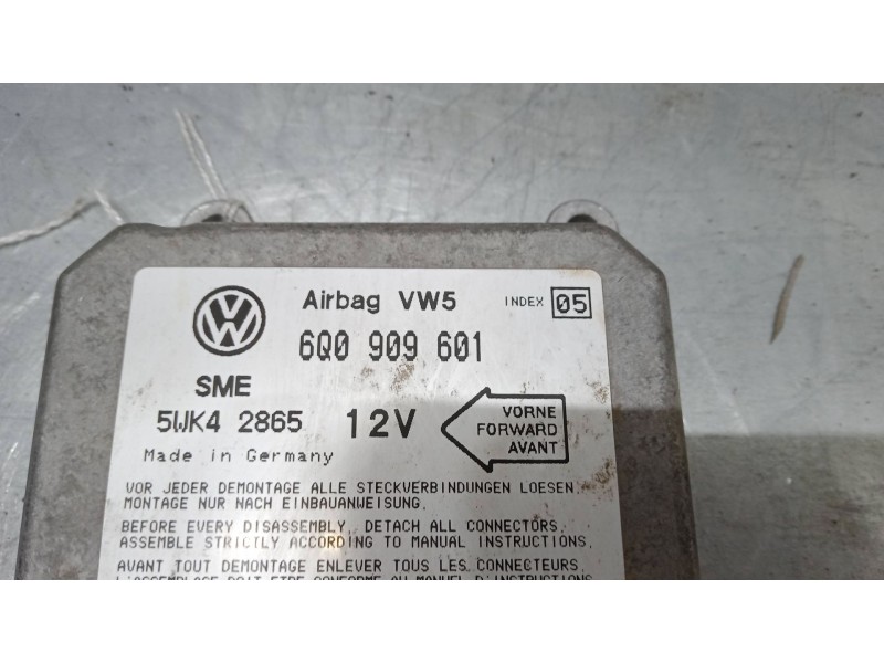 Recambio de centralita airbag para volkswagen polo (6n2) 1.4 tdi referencia OEM IAM 6Q0909601  5WK42865