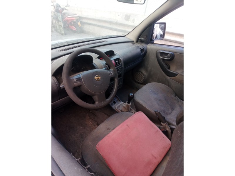 opel combo tour del año 2004