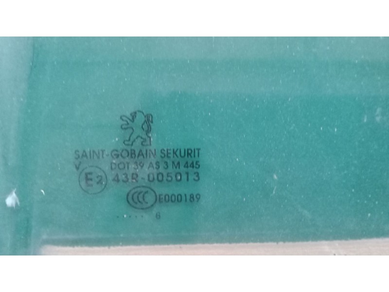 Recambio de luna trasera izquierda para peugeot 3008 ii suv (mc_, mr_, mj_, m4_) 1.6 bluehdi 120 referencia OEM IAM   