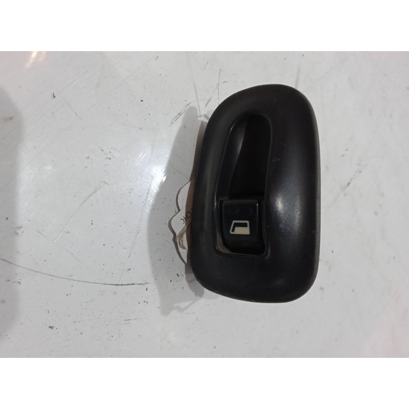 Recambio de mando elevalunas delantero derecho para peugeot 306 (7b, n3, n5) 2.0 hdi 90 referencia OEM IAM   