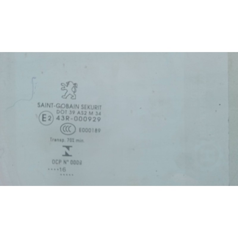 Recambio de luna puerta delantera derecha para peugeot 3008 ii suv (mc_, mr_, mj_, m4_) 1.6 bluehdi 120 referencia OEM IAM   