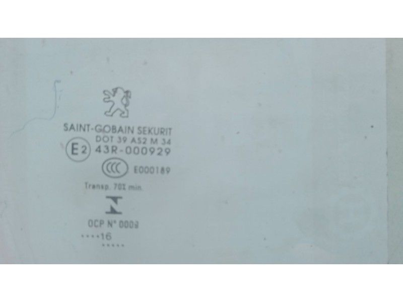 Recambio de luna puerta delantera derecha para peugeot 3008 ii suv (mc_, mr_, mj_, m4_) 1.6 bluehdi 120 referencia OEM IAM   