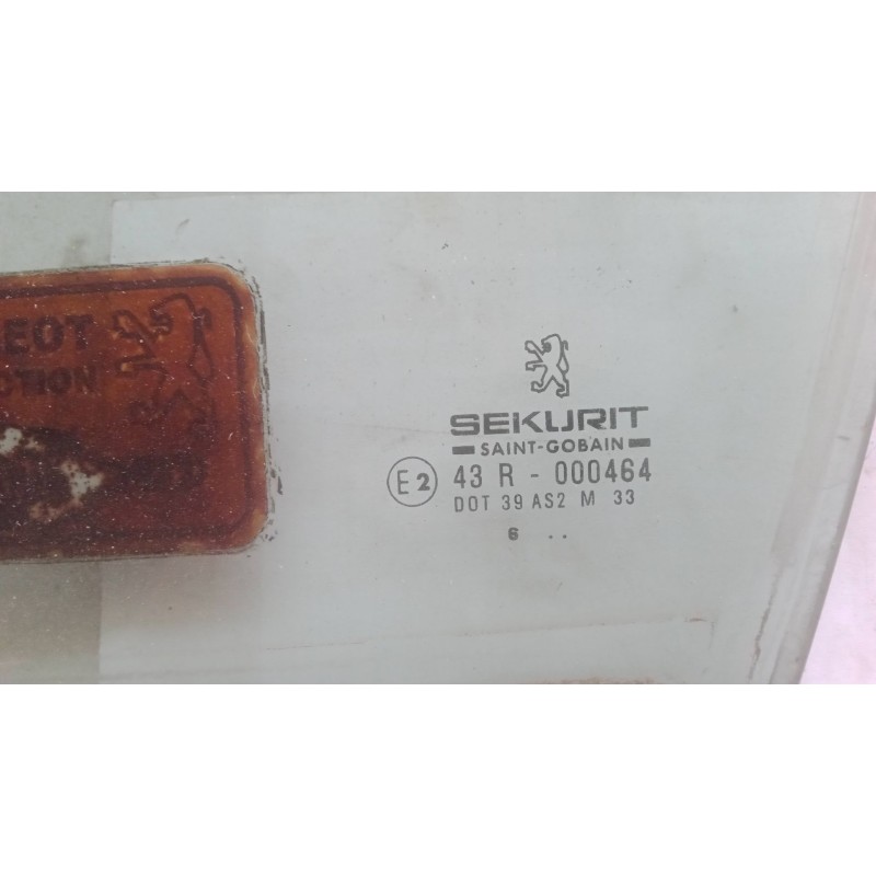 Recambio de luna puerta delantera izquierda para peugeot 306 hatchback (7a, 7c, n3, n5) 1.9 d referencia OEM IAM   