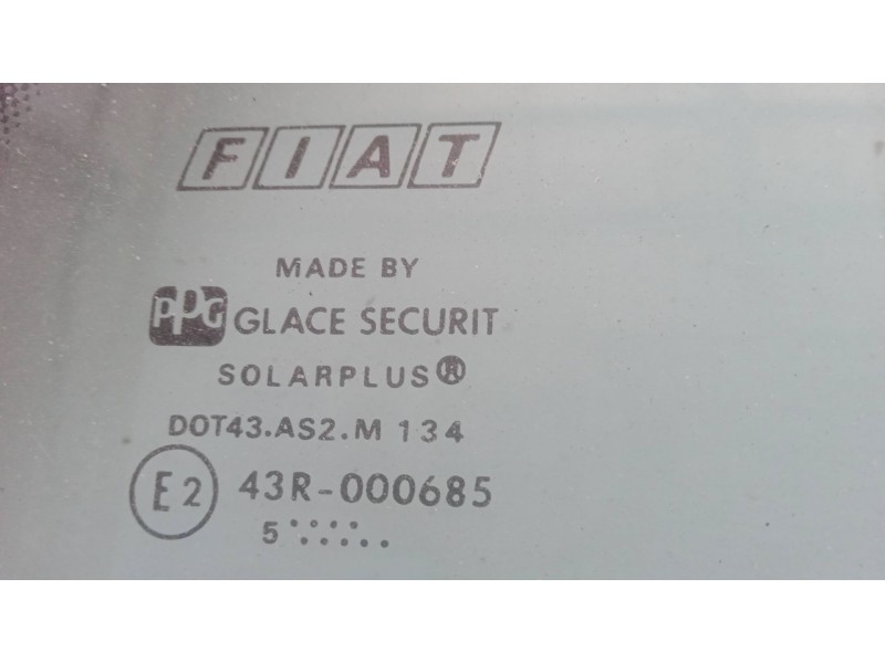 Recambio de luna trasera derecha para fiat punto (176_) 1.7 d referencia OEM IAM   