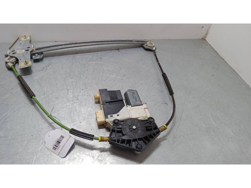 Recambio de elevalunas electrico derecho 3p para peugeot 307 (3a/c) 1.6 hdi referencia OEM IAM 9681581580  