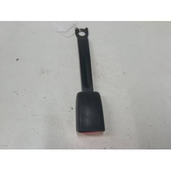 ANCLAJE CINTURON DELANTERO DERECHO 