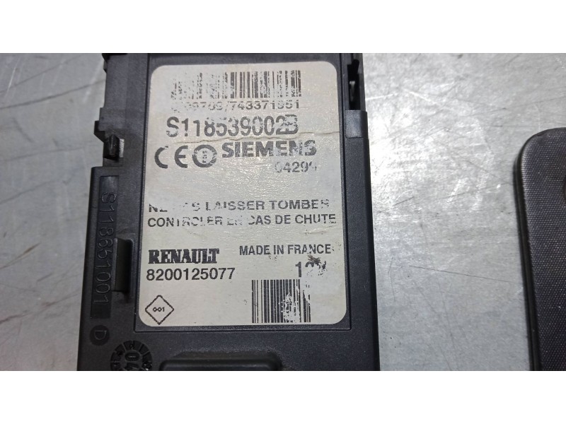 Recambio de clausor para renault scénic ii (jm0/1_) 1.6 (jm0c, jm0j, jm1b) referencia OEM IAM   