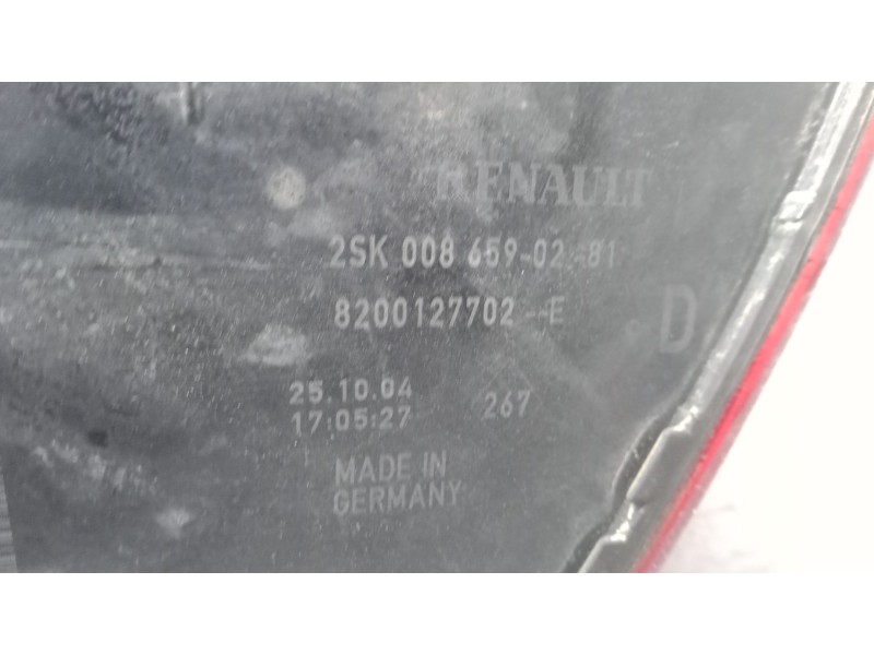 Recambio de piloto trasero derecho para renault scénic ii (jm0/1_) 1.6 (jm0c, jm0j, jm1b) referencia OEM IAM 8200127702E  