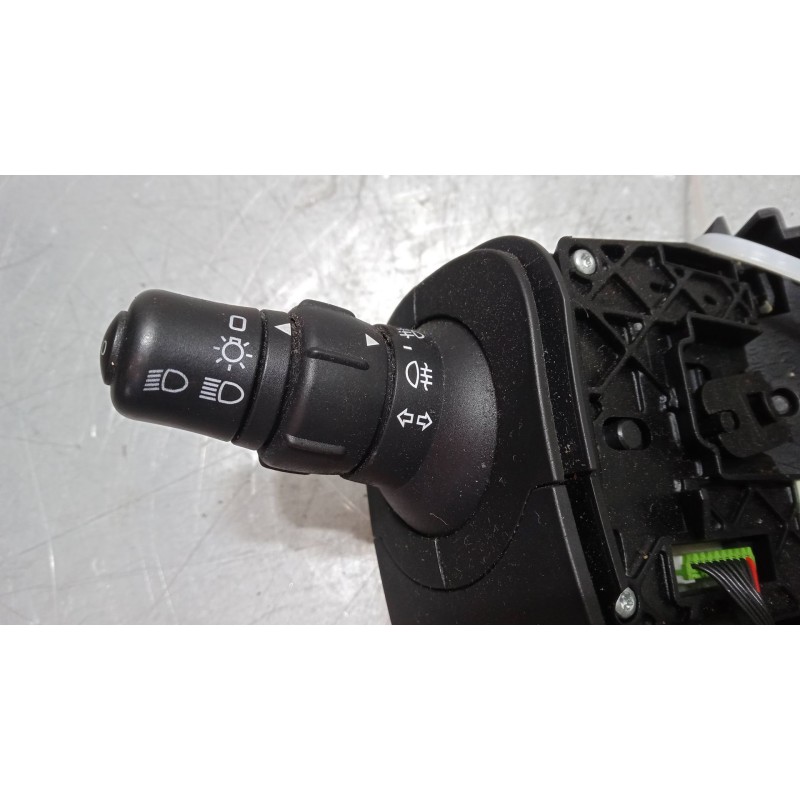 Recambio de mando luces para renault scénic ii (jm0/1_) 1.6 (jm0c, jm0j, jm1b) referencia OEM IAM 820012772725  