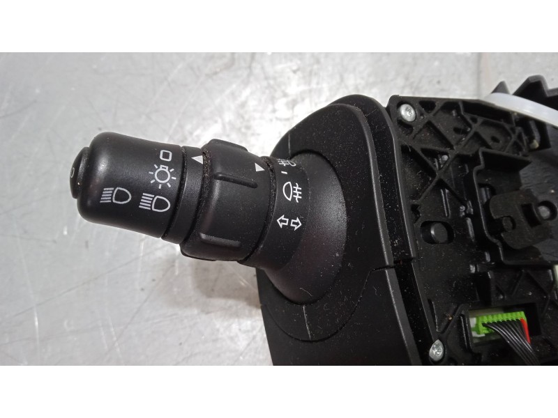 Recambio de mando luces para renault scénic ii (jm0/1_) 1.6 (jm0c, jm0j, jm1b) referencia OEM IAM 820012772725  