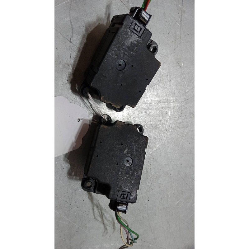 Recambio de motor apertura trampillas climatizador para renault scénic ii (jm0/1_) 1.6 (jm0c, jm0j, jm1b) referencia OEM IAM   