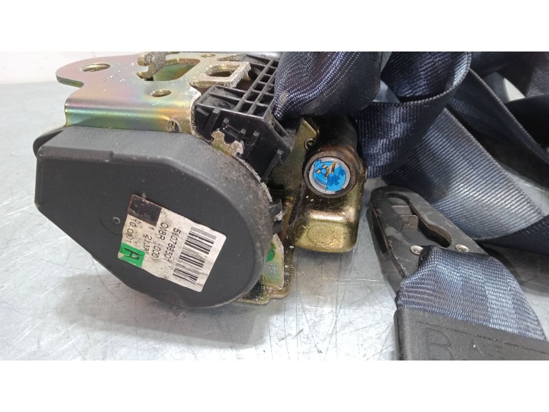 Recambio de cinturon seguridad delantero derecho para audi a4 b6 (8e2) 1.8 t referencia OEM IAM 8E0657706B  