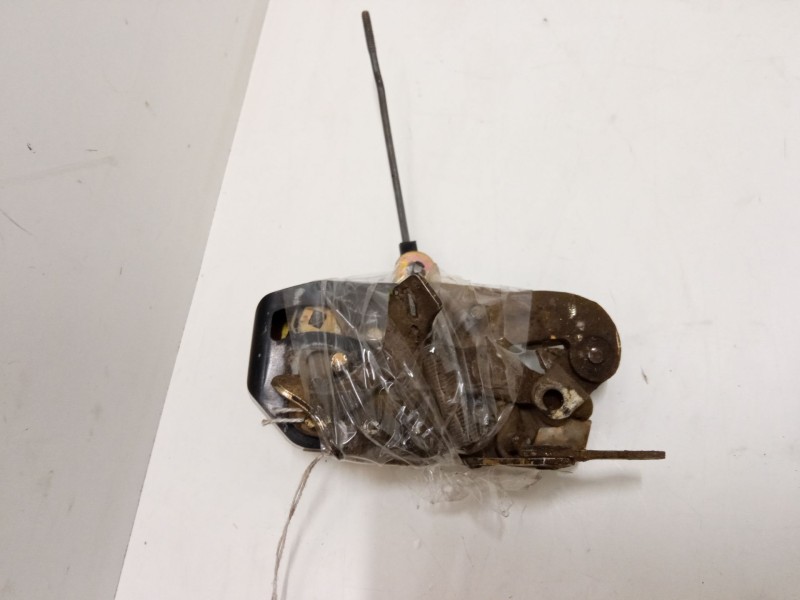 Recambio de cerradura puerta trasera izquierda para peugeot 504 (a_, m_) 2.1 d (a20, m20) referencia OEM IAM   