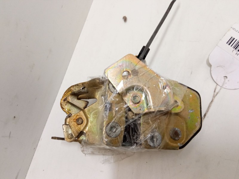 Recambio de cerradura puerta trasera izquierda para peugeot 504 (a_, m_) 2.1 d (a20, m20) referencia OEM IAM   