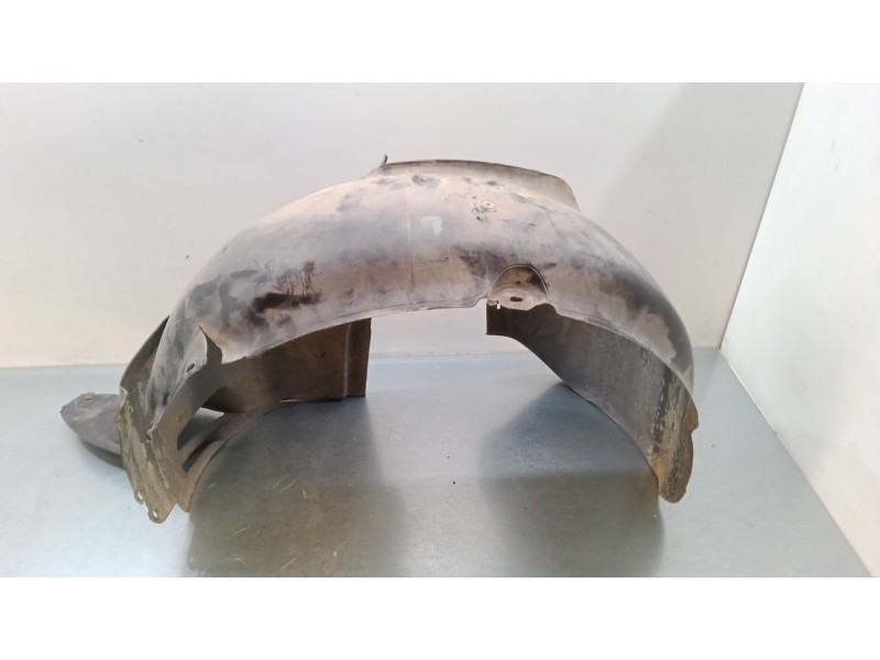 Recambio de paso de rueda delantero izquierdo para volkswagen golf v (1k1) 1.6 referencia OEM IAM 1K0805977B  