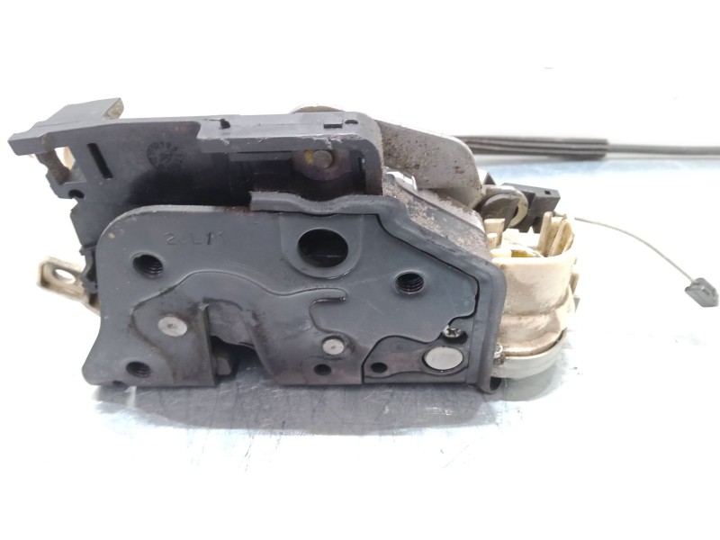 Recambio de cerradura puerta delantera izquierda para seat altea xl (5p5, 5p8) 2.0 tdi 16v 4x4 referencia OEM IAM   