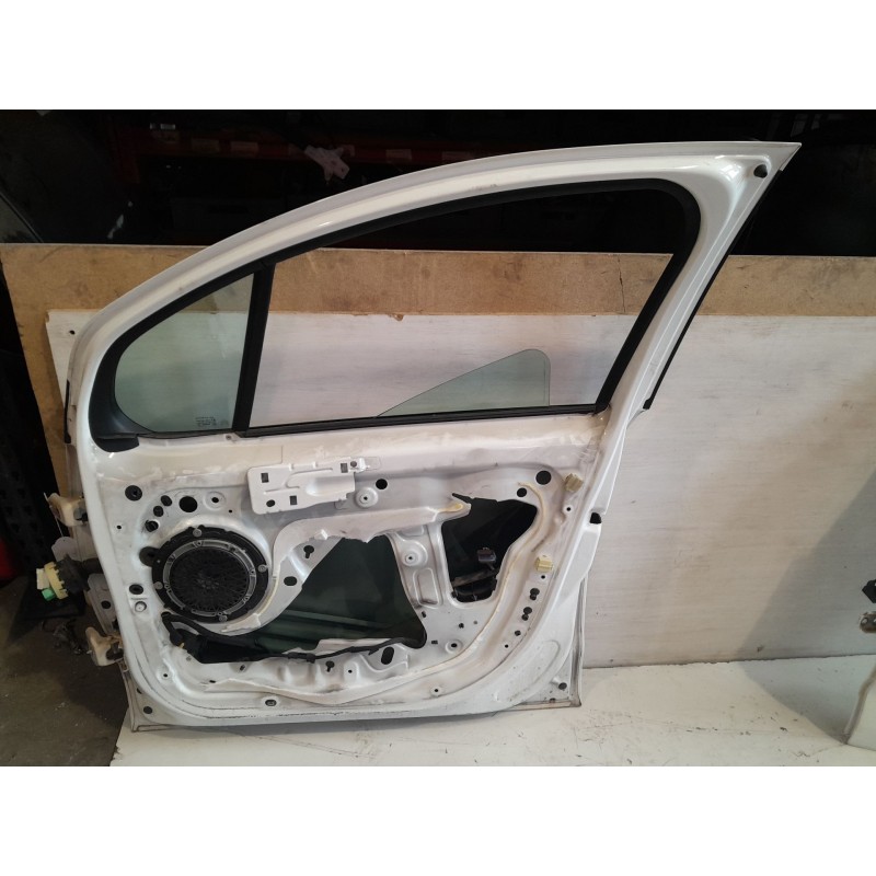 Recambio de puerta delantera derecha para citroën c3 ii (sc_) 1.4 hdi 70 (sc8hzc, sc8hr0, sc8hp4) referencia OEM IAM 9004CG  