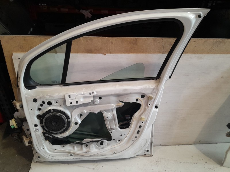 Recambio de puerta delantera derecha para citroën c3 ii (sc_) 1.4 hdi 70 (sc8hzc, sc8hr0, sc8hp4) referencia OEM IAM 9004CG  
