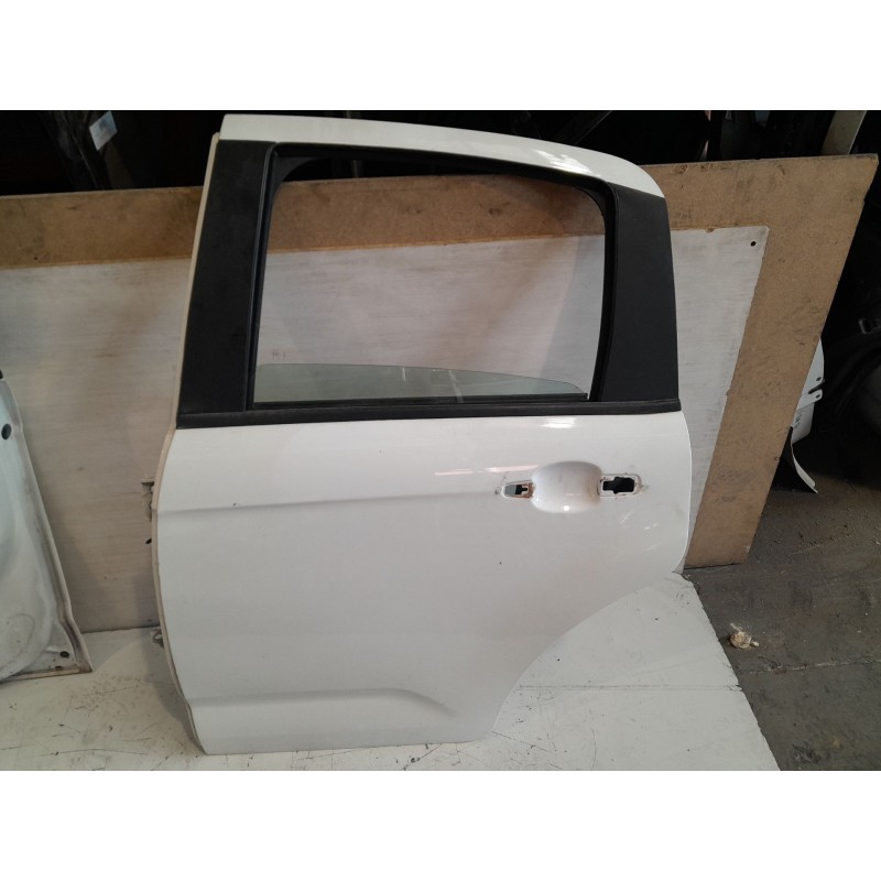 Recambio de puerta trasera izquierda para citroën c3 ii (sc_) 1.4 hdi 70 (sc8hzc, sc8hr0, sc8hp4) referencia OEM IAM 9002CC  