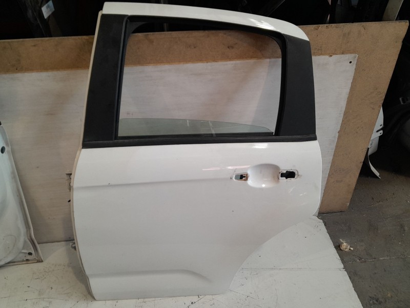 Recambio de puerta trasera izquierda para citroën c3 ii (sc_) 1.4 hdi 70 (sc8hzc, sc8hr0, sc8hp4) referencia OEM IAM 9002CC  