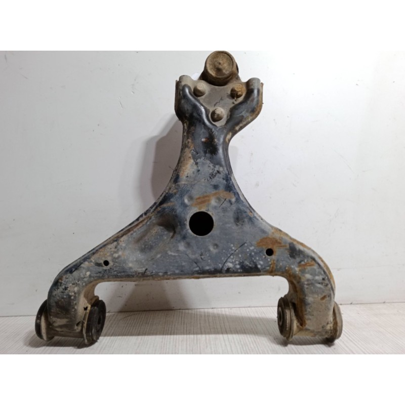 Recambio de brazo suspension inferior delantero izquierdo para mercedes-benz vito / mixto furgoneta (w639) 111 cdi (639.601, 639