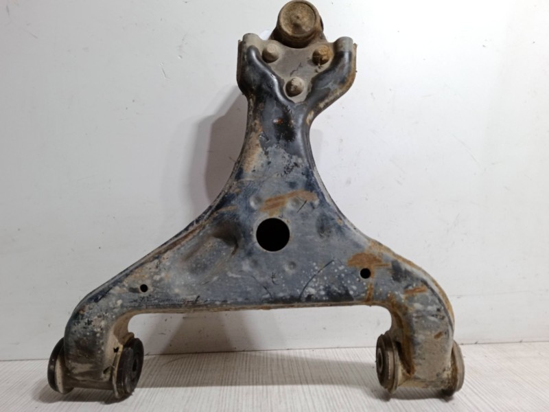 Recambio de brazo suspension inferior delantero izquierdo para mercedes-benz vito / mixto furgoneta (w639) 111 cdi (639.601, 639