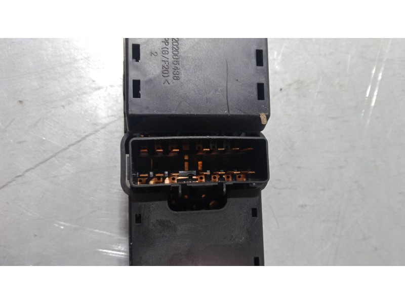 Recambio de mando elevalunas delantero izquierdo para opel antara a (l07) 2.0 cdti referencia OEM IAM 96628730  