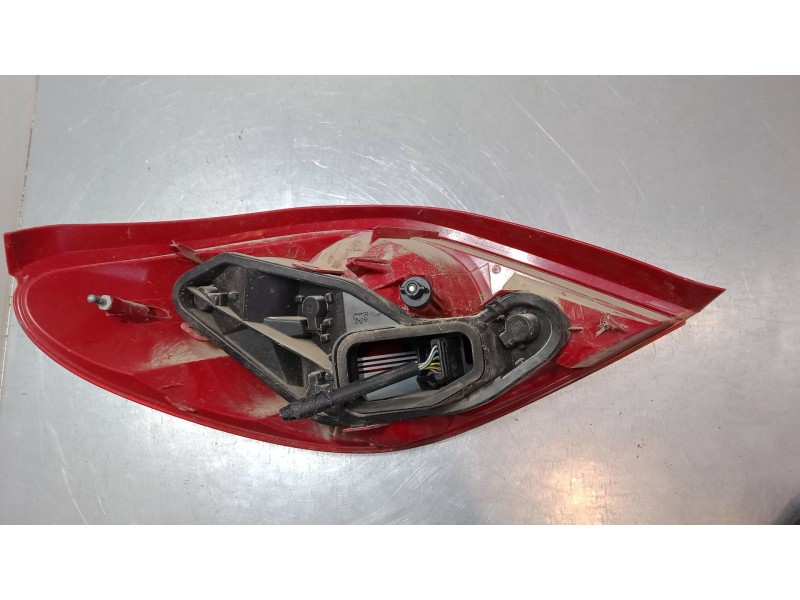 Recambio de piloto trasero derecho para peugeot 207 cc (wd_) 1.6 16v referencia OEM IAM   