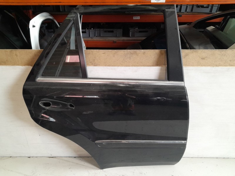 Recambio de puerta trasera derecha para mercedes-benz clase m (w164) ml 350 cdi 4-matic (164.122) referencia OEM IAM   