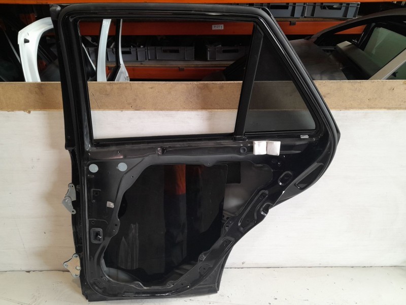 Recambio de puerta trasera derecha para mercedes-benz clase m (w164) ml 350 cdi 4-matic (164.122) referencia OEM IAM   