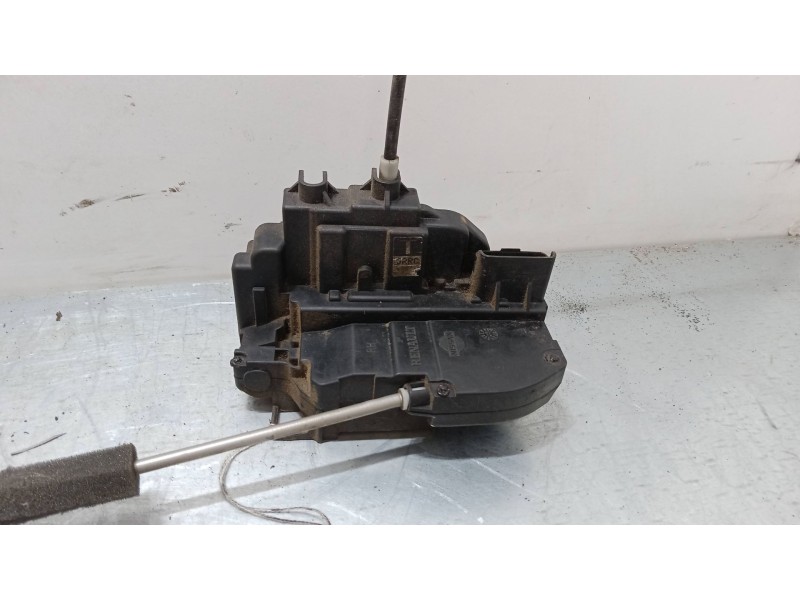 Recambio de cerradura puerta trasera derecha para nissan micra iii (k12) 1.2 16v referencia OEM IAM   