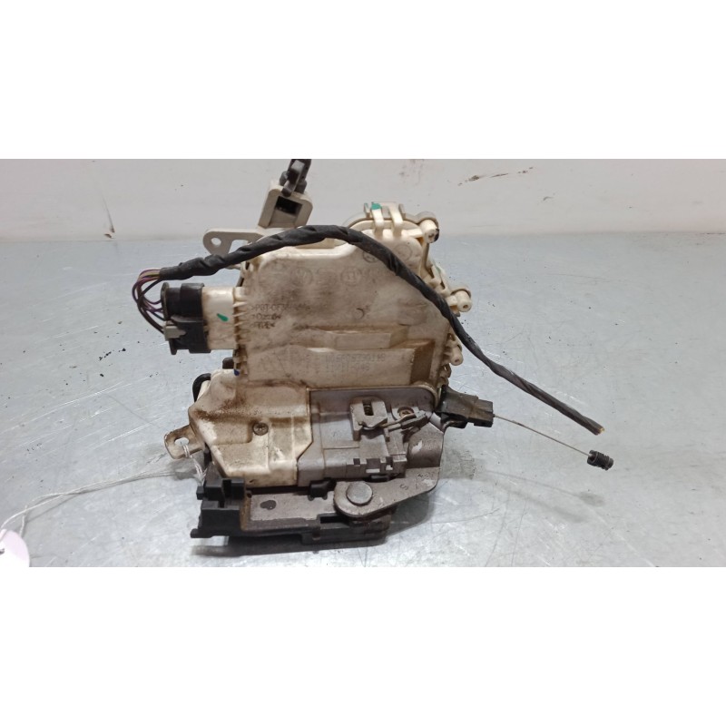 Recambio de cerradura puerta trasera izquierda para seat altea xl (5p5, 5p8) 2.0 tdi 16v 4x4 referencia OEM IAM   