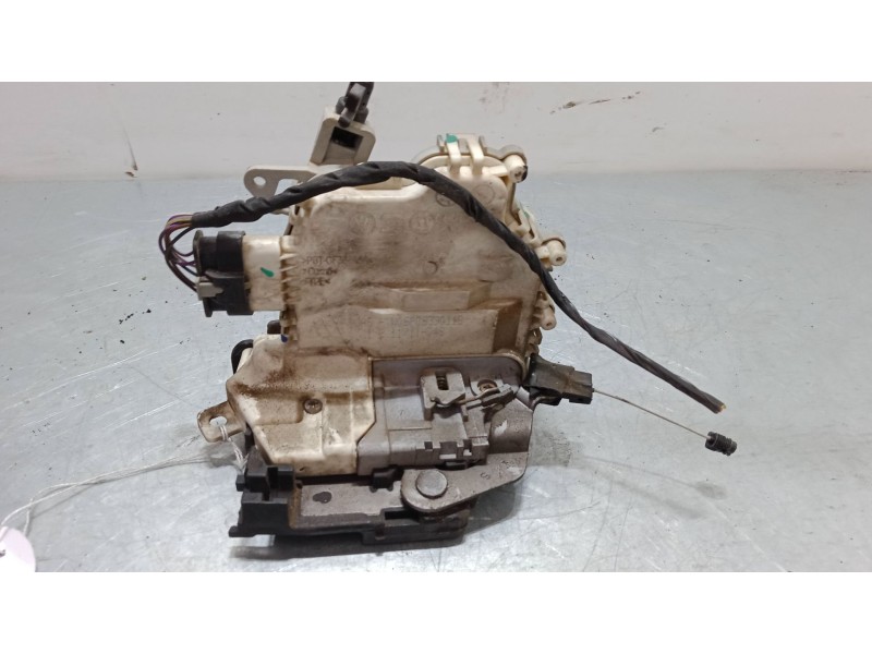 Recambio de cerradura puerta trasera izquierda para seat altea xl (5p5, 5p8) 2.0 tdi 16v 4x4 referencia OEM IAM   