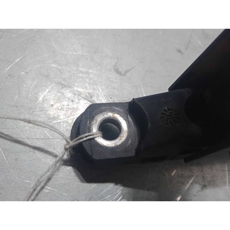 Recambio de brazo limpia trasero para opel corsa c (x01) 1.2 (f08, f68) referencia OEM IAM   