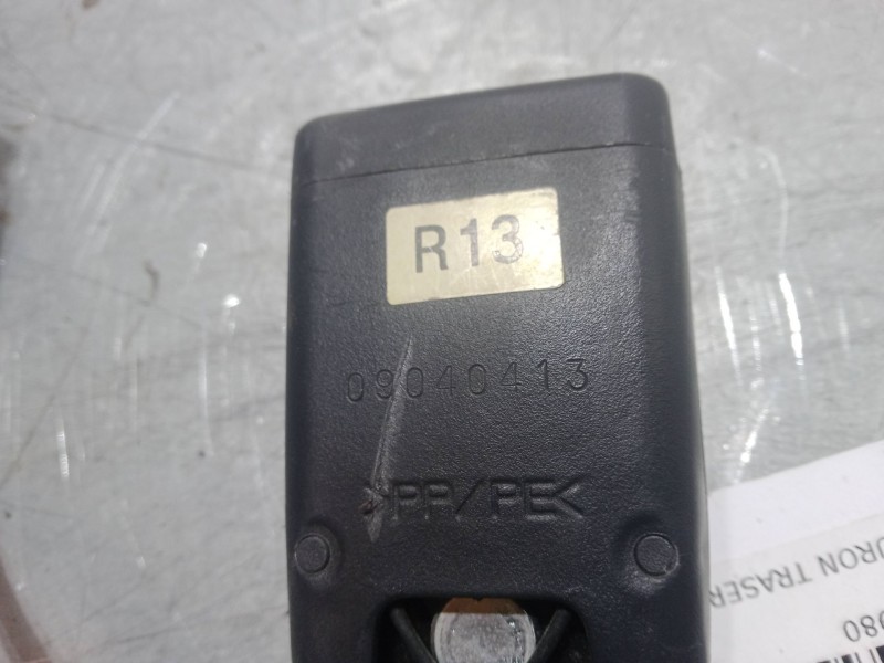 Recambio de anclaje cinturon trasero derecho para hyundai i30 (fd) 1.4 referencia OEM IAM   