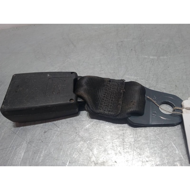 Recambio de anclaje cinturon trasero derecho para citroën c3 i (fc_, fn_) 1.4 hdi referencia OEM IAM   