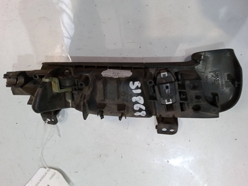 Recambio de maneta interior puerta delantera izquierda para audi a3 (8p1) 1.6 referencia OEM IAM   