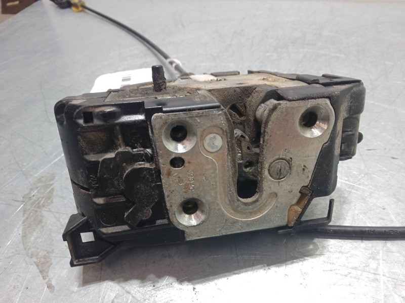 Recambio de cerradura puerta trasera derecha para renault modus / grand modus (f/jp0_) 1.4 (jp01, jp0j) referencia OEM IAM   