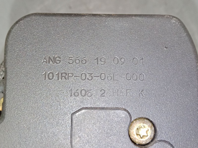 Recambio de cinturon seguridad delantero derecho para volkswagen passat b5 (3b2) 1.9 tdi referencia OEM IAM   