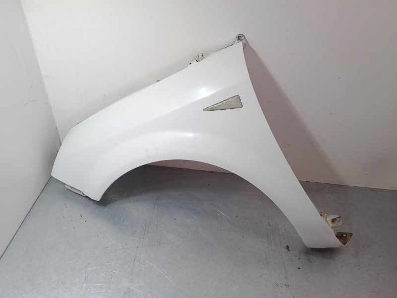 Recambio de aleta delantera izquierda para renault grand scénic ii (jm0/1_) 1.9 dci (jm0g, jm12, jm1g, jm2c) referencia OEM IAM 