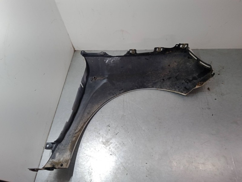 Recambio de aleta delantera izquierda para renault grand scénic ii (jm0/1_) 1.9 dci (jm0g, jm12, jm1g, jm2c) referencia OEM IAM 