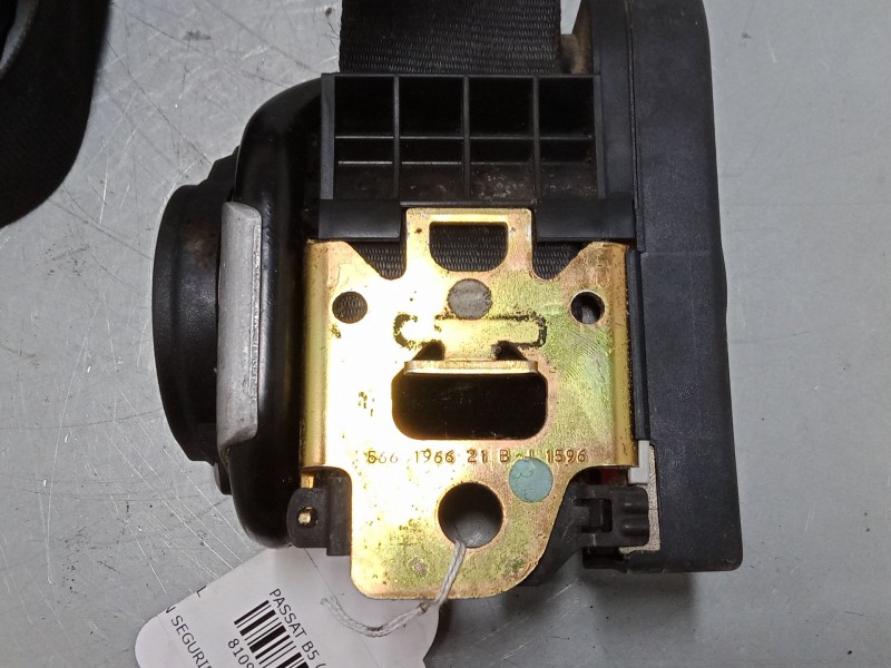 Recambio de cinturon seguridad delantero izquierdo para volkswagen passat b5 (3b2) 1.9 tdi referencia OEM IAM   