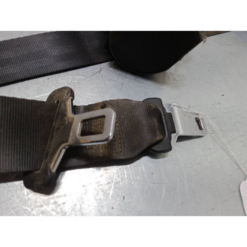 Recambio de cinturon seguridad tercera fila derecho para peugeot 307 sw (3h) 1.6 hdi 110 referencia OEM IAM   