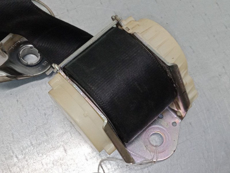 Recambio de cinturon seguridad trasero derecho para volkswagen caddy iii furgoneta/monovolumen (2ka, 2kh, 2ca, 2ch) 1.9 tdi refe